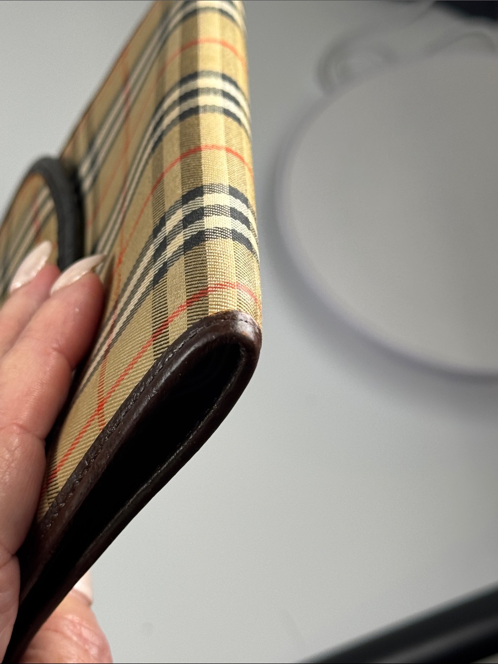 Burberry’s Vintage Unisex Nova Check Pouch - Picture 11 of 12